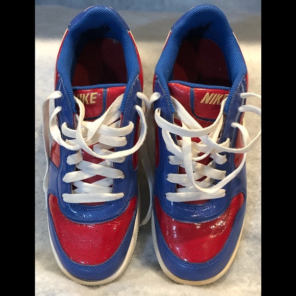 Nike Other - Nike sneakers Sz. Youth 6 or women’s Sz 71/2